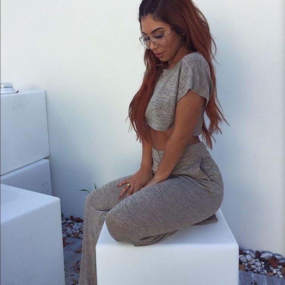 Fashion nova Netflix & chill set khaki